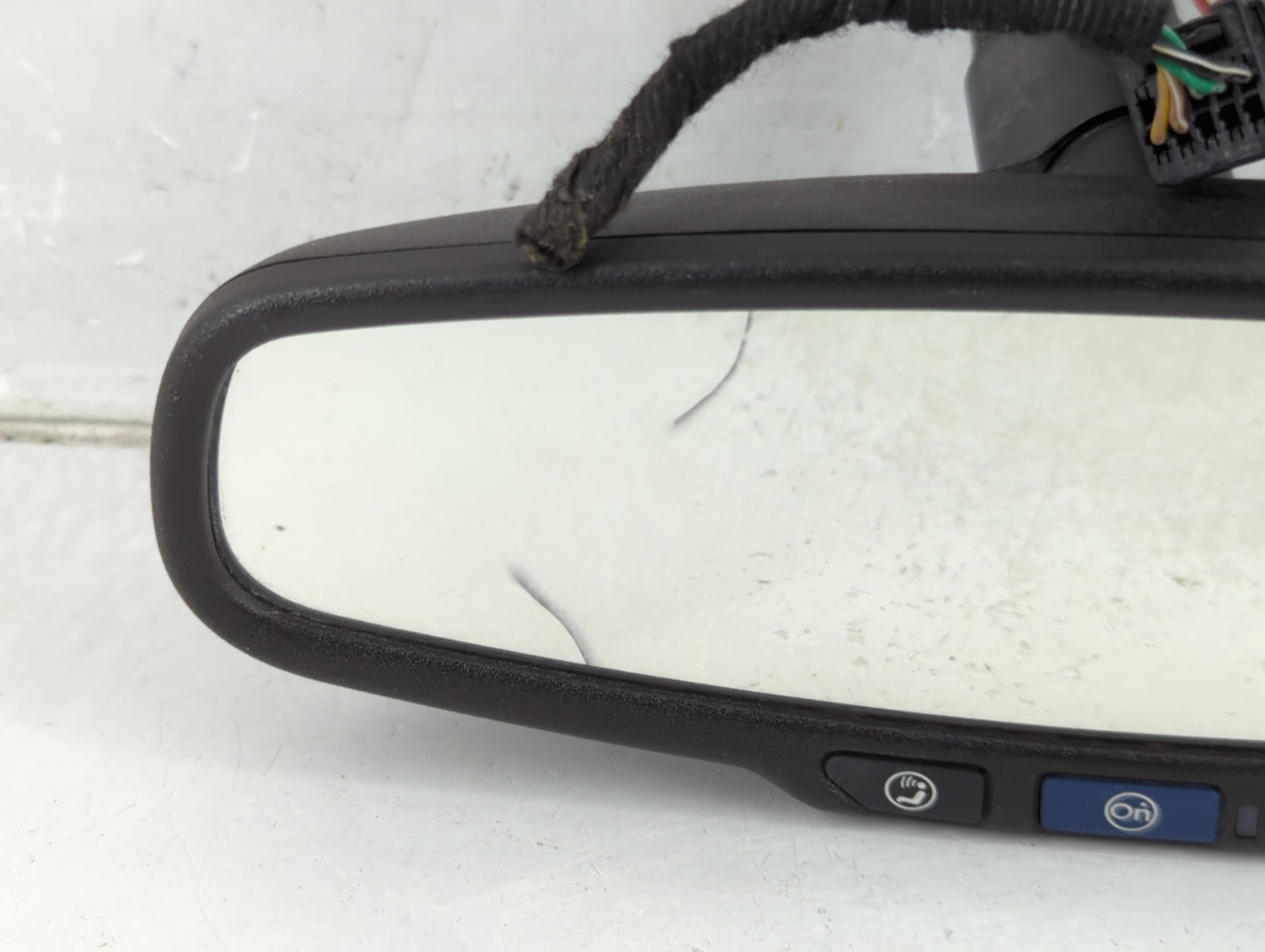 2013-2021 Chevrolet Trax Interior Rear View Mirror Replacement OEM P/N:026391 046391 Fits OEM Used Auto Parts - Oemusedautop