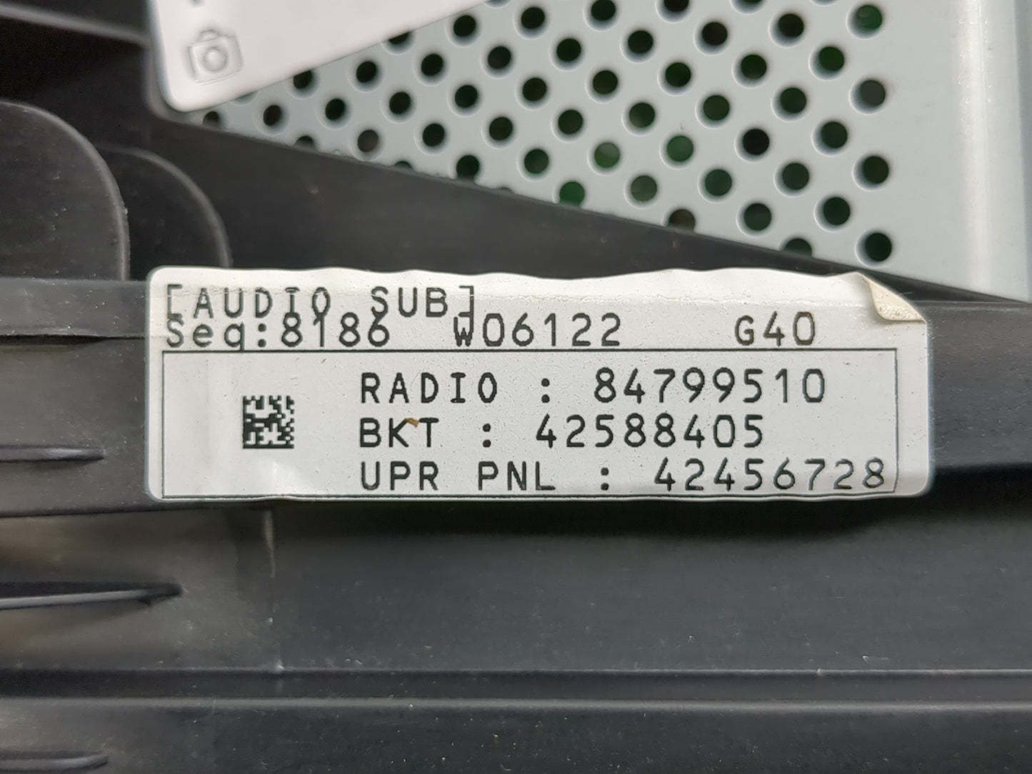 2021 Chevrolet Trax Radio AM FM Cd Player Receiver Replacement P/N:84799510 Fits OEM Used Auto Parts - Oemusedautoparts1.com