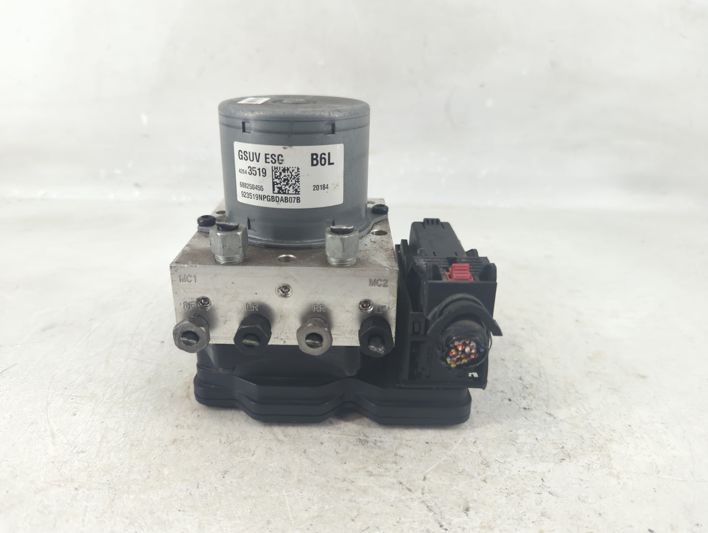 2017-2021 Chevrolet Trax ABS Pump Control Module Replacement P/N:42643519 Fits Fits 2017 2018 2019 2020 2021 OEM Used Auto P