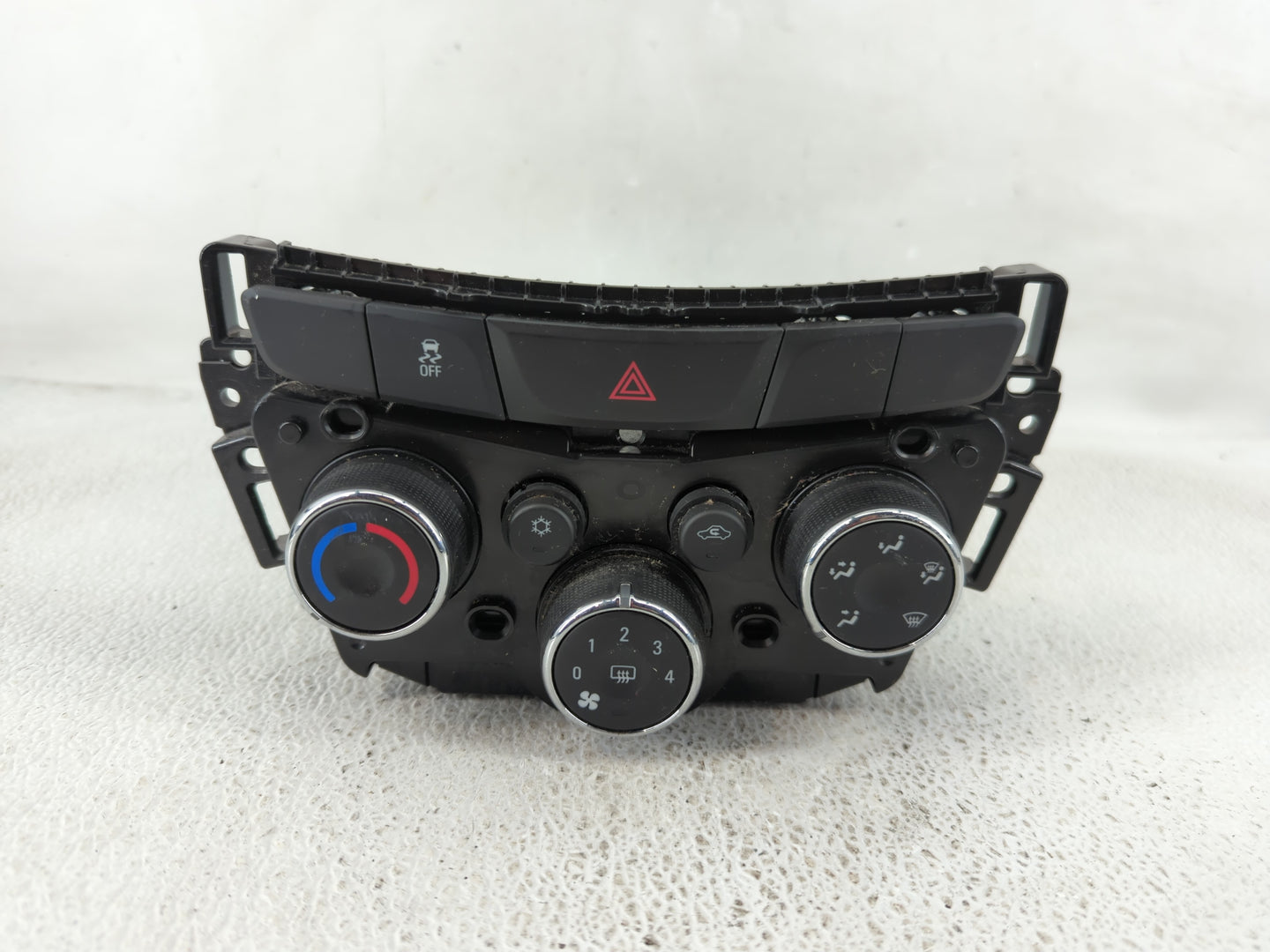 2017-2021 Chevrolet Trax Climate Control Module Temperature AC/Heater Replacement P/N:42588188 Fits Fits 2017 2018 2019 2020