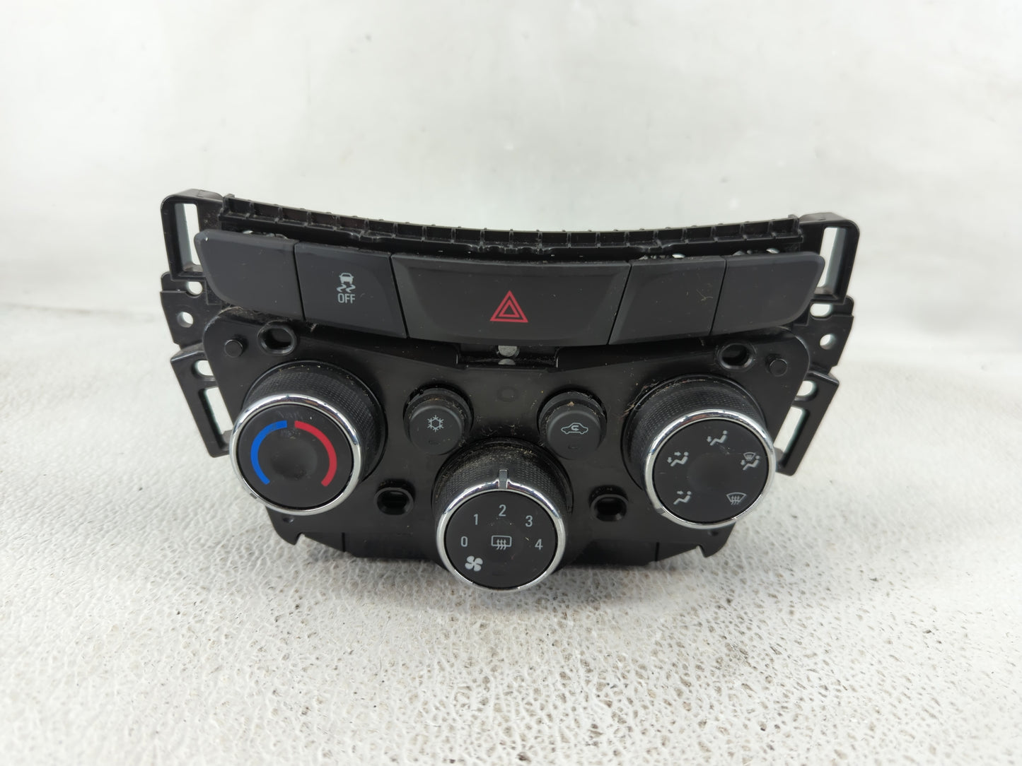 2017-2021 Chevrolet Trax Climate Control Module Temperature AC/Heater Replacement P/N:42588188 Fits Fits 2017 2018 2019 2020