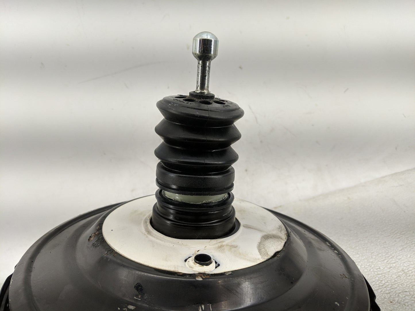 2013-2021 Chevrolet Trax Power Brake Booster Oem 1290465 - Oemusedautoparts1.com