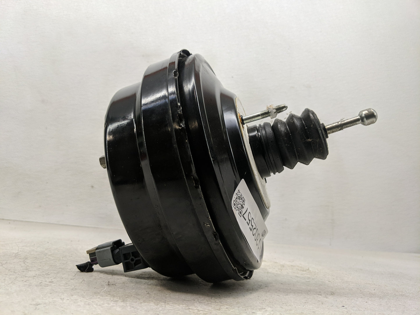 2013-2021 Chevrolet Trax Power Brake Booster Oem - Oemusedautoparts1.com