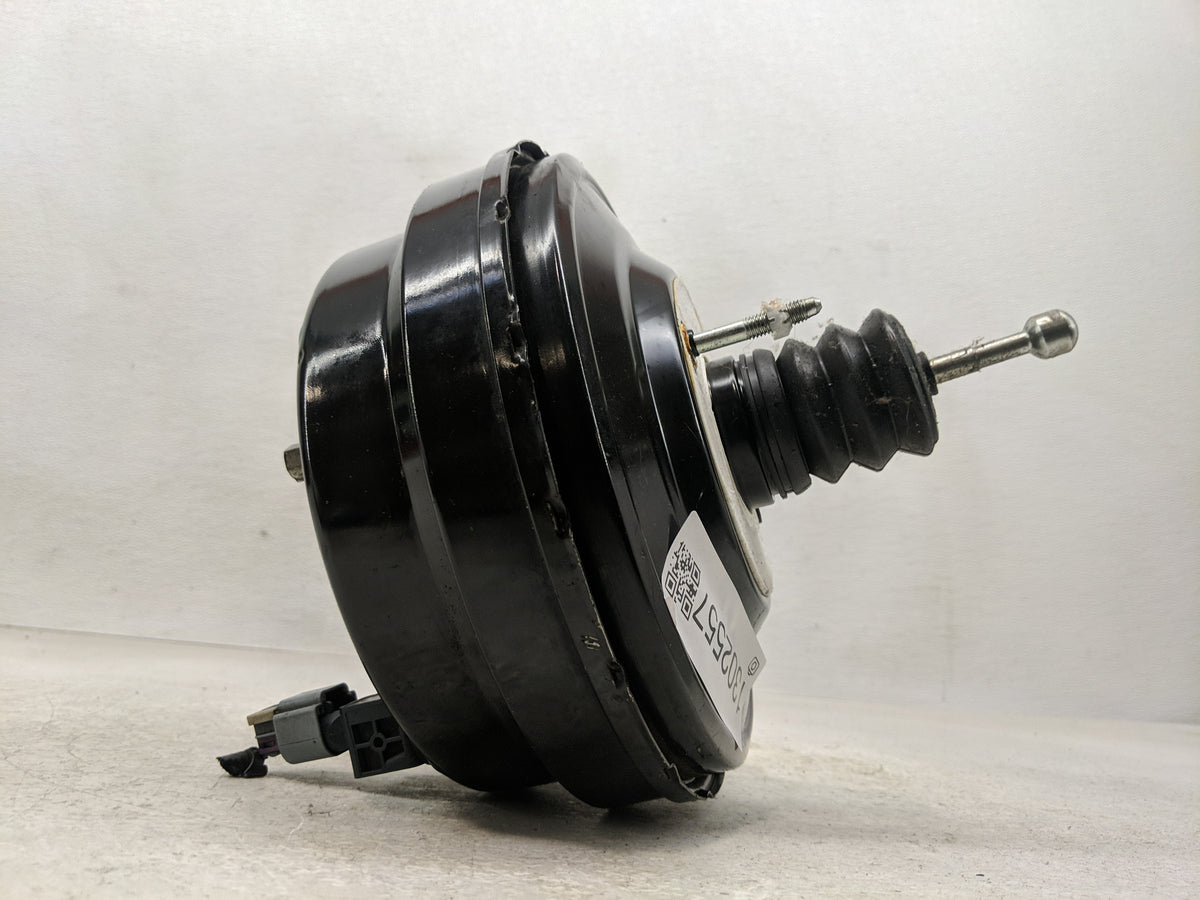 2013-2021 Chevrolet Trax Power Brake Booster Oem 1302557 - Oemusedautoparts1.com