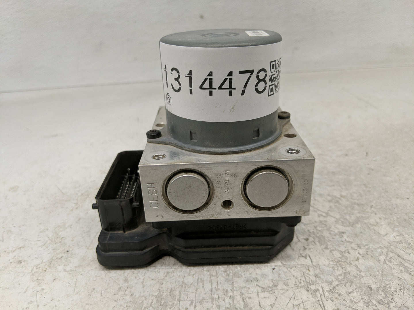 2017-2021 Chevrolet Trax ABS Pump Control Module Replacement P/N:688250455 42643519, GSUV ESC Fits Fits 2017 2018 2019 2020 