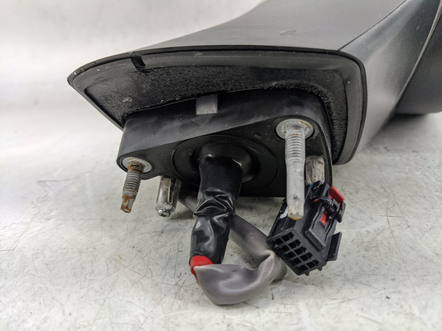 2017-2021 Chevrolet Trax Driver Side View Mirror - Left Door Mirror OEM Used - Oemusedautoparts1.com