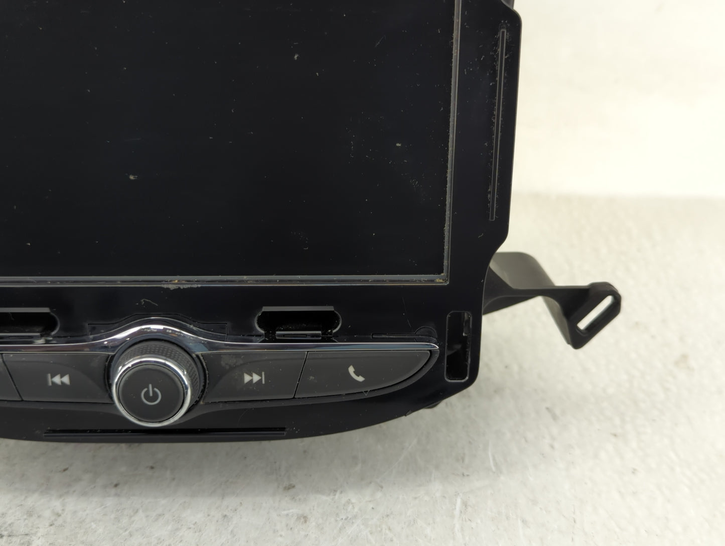 2021 Chevrolet Trax Radio AM FM Cd Player Receiver Replacement P/N:84785809 Fits OEM Used Auto Parts - Oemusedautoparts1.com
