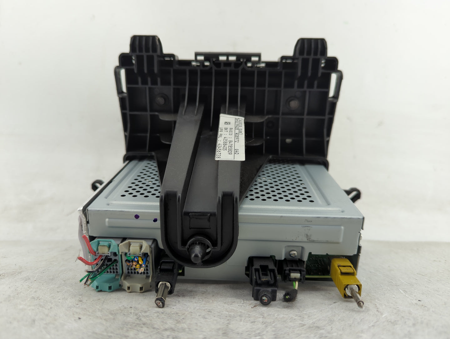 2021 Chevrolet Trax Radio AM FM Cd Player Receiver Replacement P/N:84785809 Fits OEM Used Auto Parts - Oemusedautoparts1.com