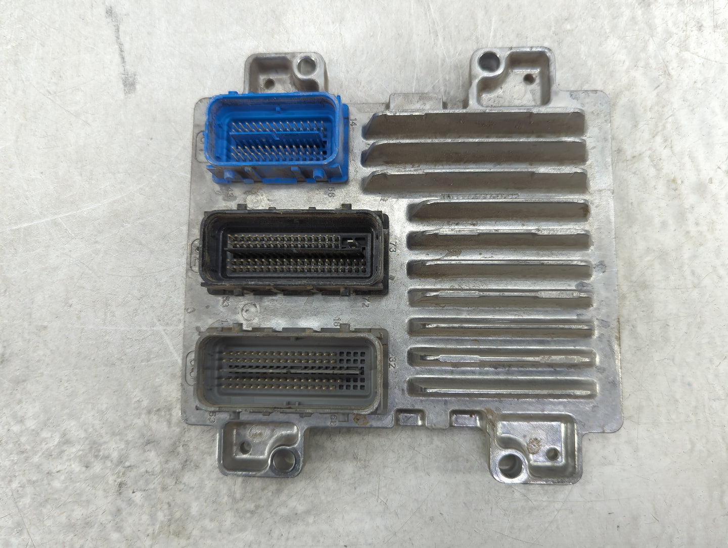 2017-2021 Chevrolet Trax PCM Engine Control Computer ECU ECM PCU OEM P/N:12698131 12692201 Fits Fits 2017 2018 2019 2020 202