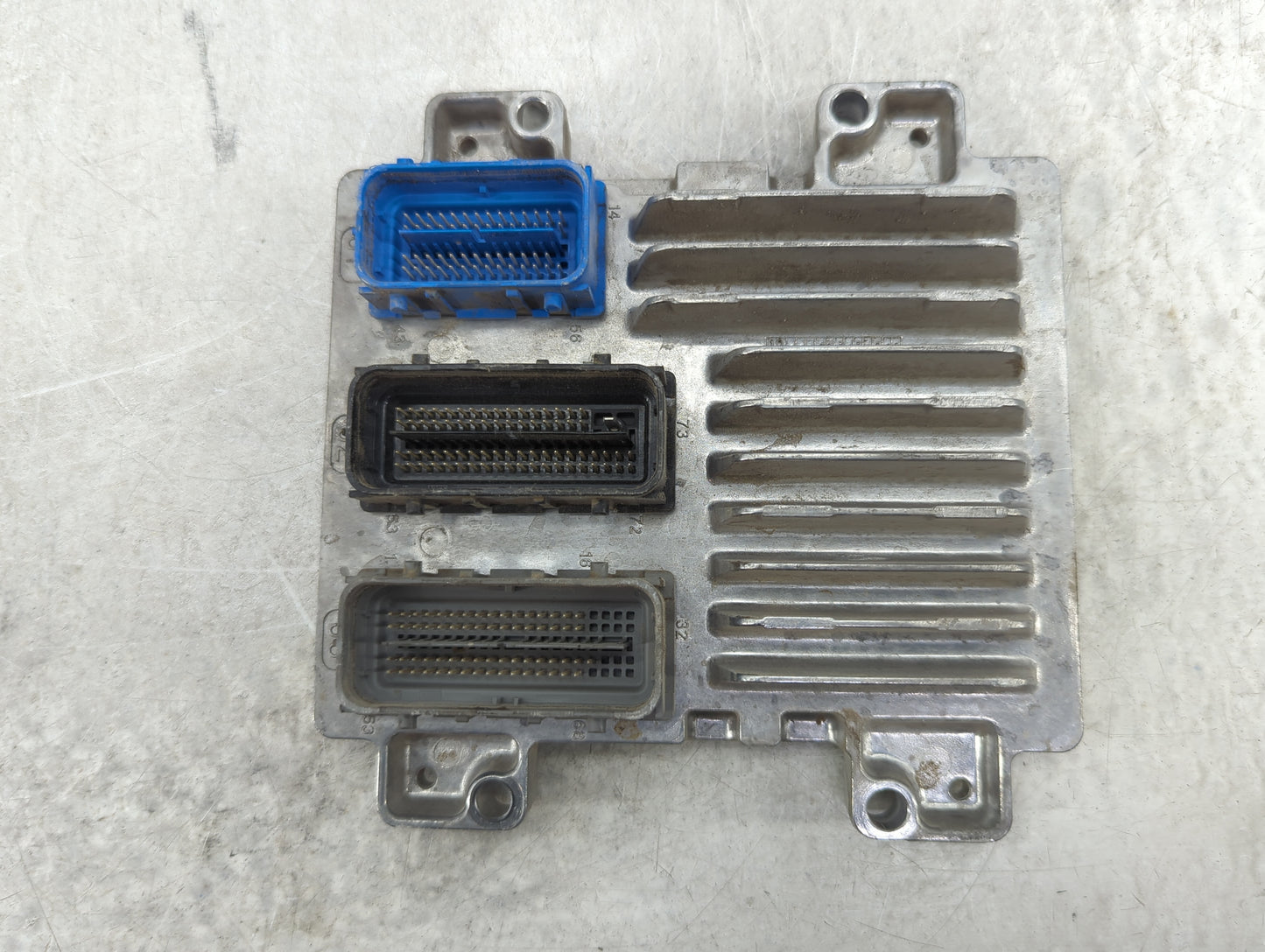 2017-2021 Chevrolet Trax PCM Engine Control Computer ECU ECM PCU OEM P/N:12698131 12692201 Fits Fits 2017 2018 2019 2020 202