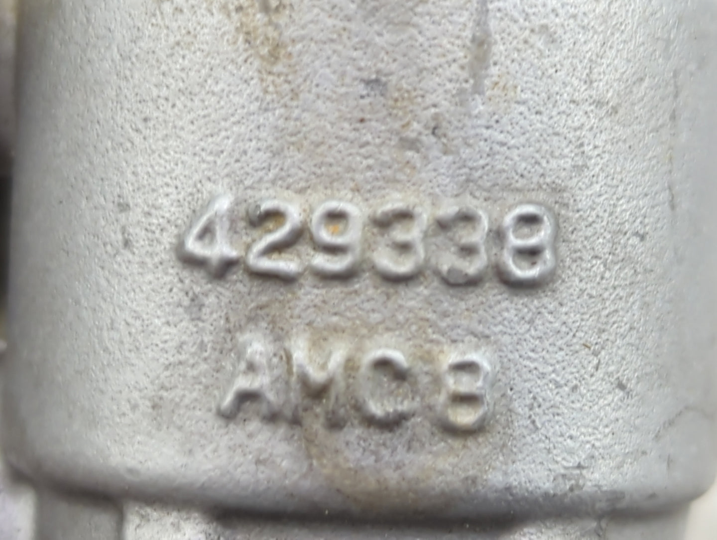 2013-2021 Chevrolet Trax Brake Master Cylinder 1466721 - Oemusedautoparts1.com