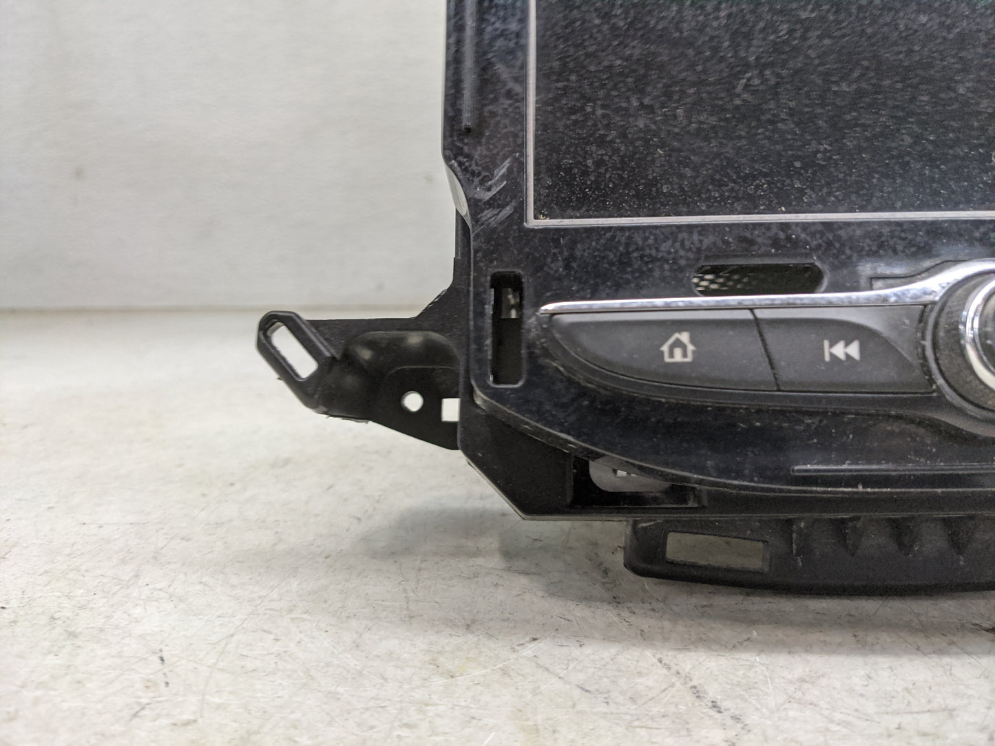 2021 Chevrolet Trax Radio AM FM Cd Player Receiver Replacement P/N:84799510 84252551, FT0108A, 20248-FT0108A, BABFT0108A Fit