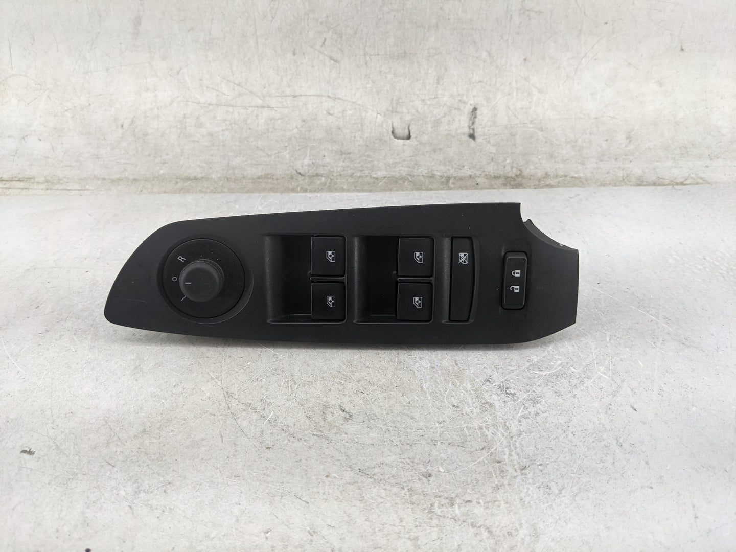 2017-2021 Chevrolet Trax Master Power Window Switch Replacement Driver Side Left P/N:42406141 17015503 Fits OEM Used Auto Pa
