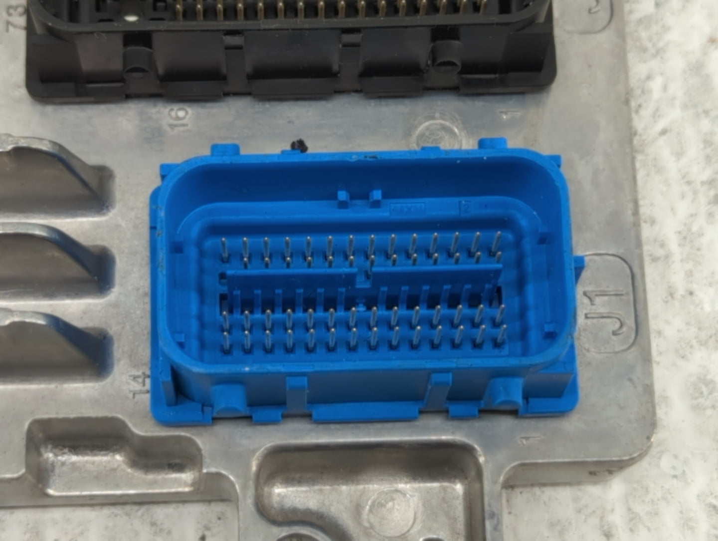 2017-2018 Chevrolet Trax PCM Engine Control Computer ECU ECM PCU OEM P/N:12692201 12679097, 12685776 Fits Fits 2017 2018 201