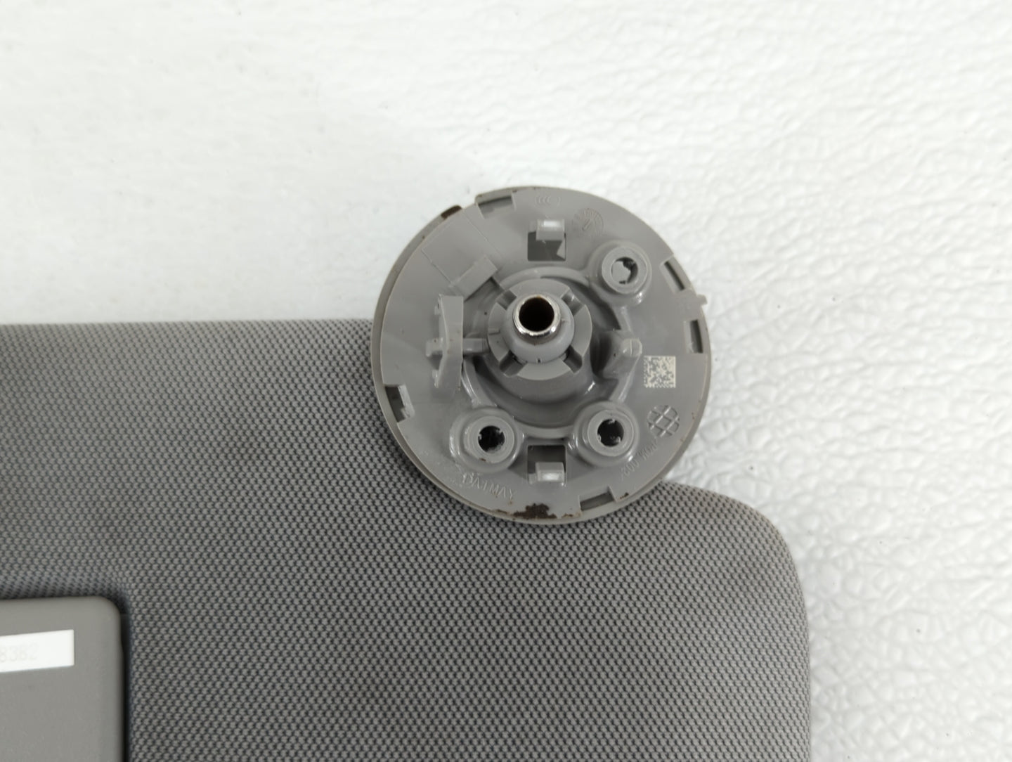 2017-2021 Chevrolet Trax Sun Visor Shade Replacement Passenger Right Mirror Fits Fits 2017 2018 2019 2020 2021 OEM Used Auto