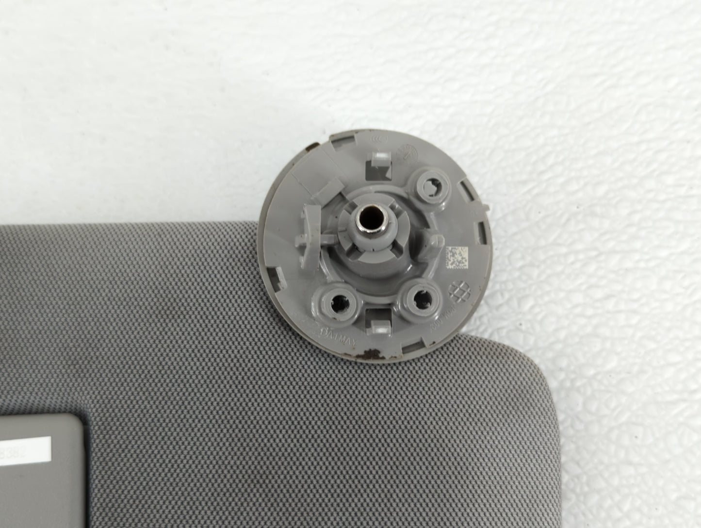 2017-2021 Chevrolet Trax Sun Visor Shade Replacement Passenger Right Mirror Fits Fits 2017 2018 2019 2020 2021 OEM Used Auto