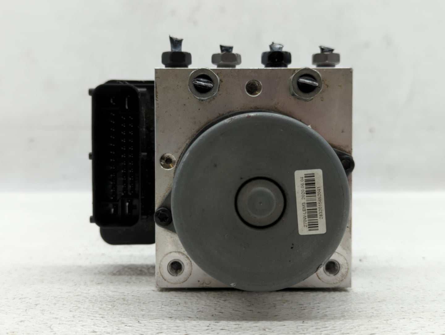 2017-2021 Chevrolet Trax ABS Pump Control Module Replacement P/N:42643519 688250455 Fits Fits 2017 2018 2019 2020 2021 OEM U