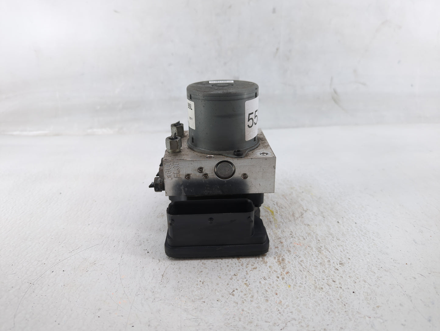 2017-2021 Chevrolet Trax ABS Pump Control Module Replacement P/N:42653519 Fits Fits 2017 2018 2019 2020 2021 OEM Used Auto P