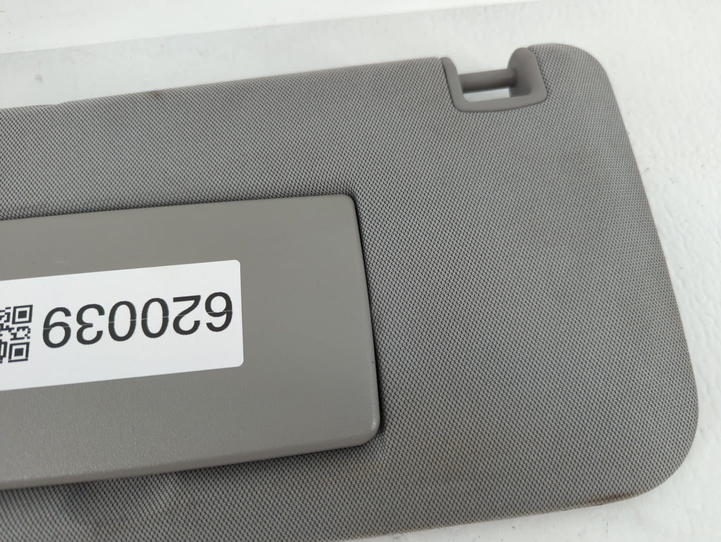 2017-2021 Chevrolet Trax Sun Visor Shade Replacement Driver Left Mirror Fits Fits 2017 2018 2019 2020 2021 OEM Used Auto Par