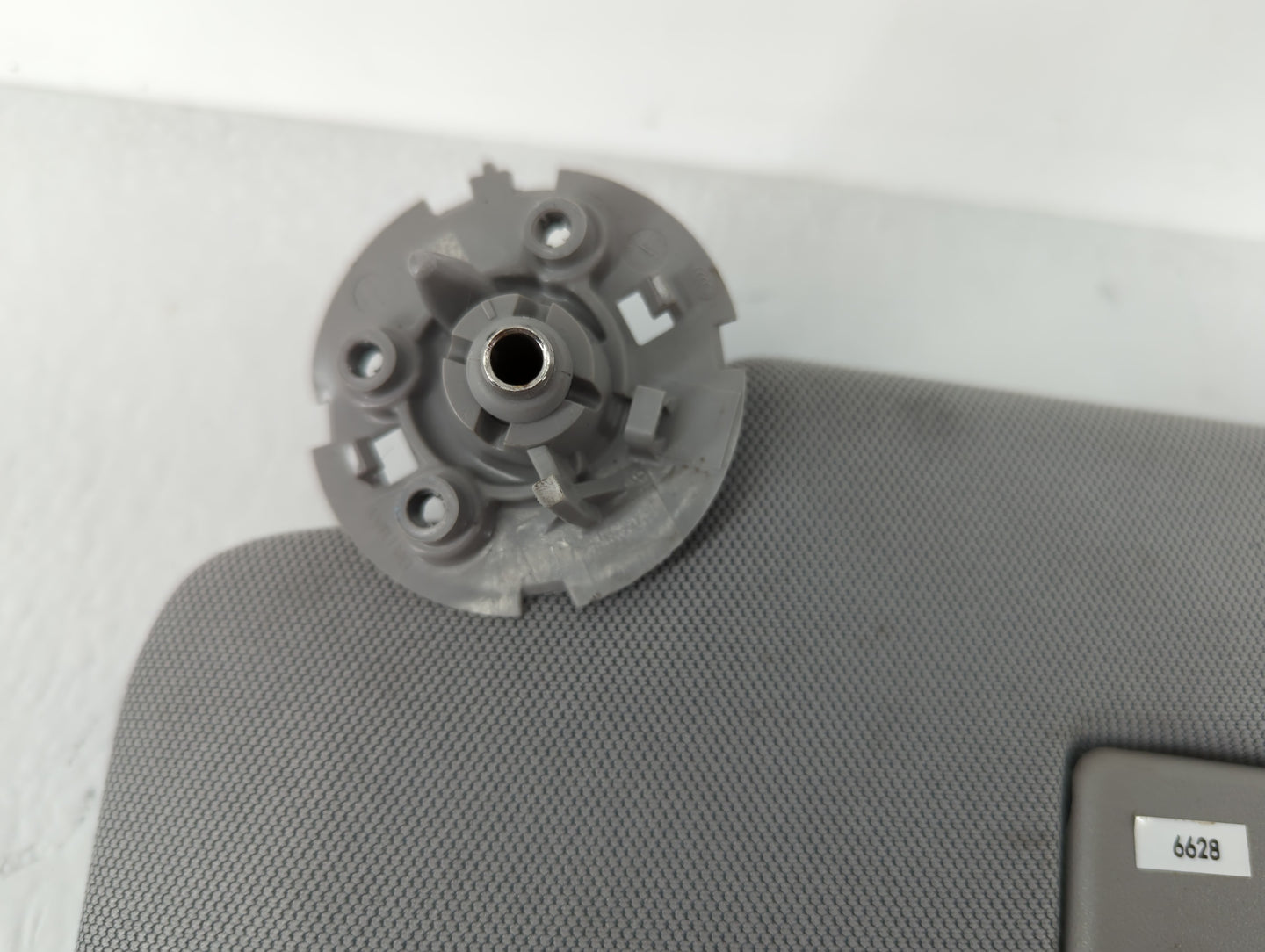 2017-2021 Chevrolet Trax Sun Visor Shade Replacement Driver Left Mirror Fits Fits 2017 2018 2019 2020 2021 OEM Used Auto Par