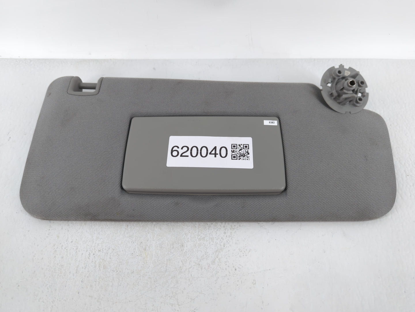 2017-2021 Chevrolet Trax Sun Visor Shade Replacement Passenger Right Mirror Fits Fits 2017 2018 2019 2020 2021 OEM Used Auto