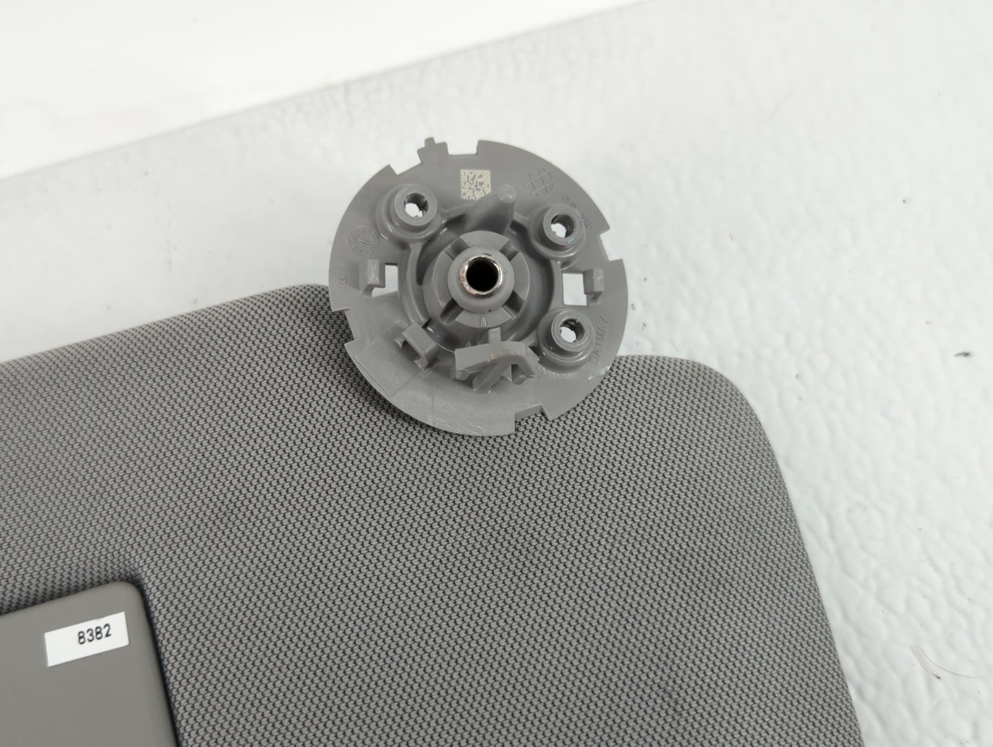 2017-2021 Chevrolet Trax Sun Visor Shade Replacement Passenger Right Mirror Fits Fits 2017 2018 2019 2020 2021 OEM Used Auto