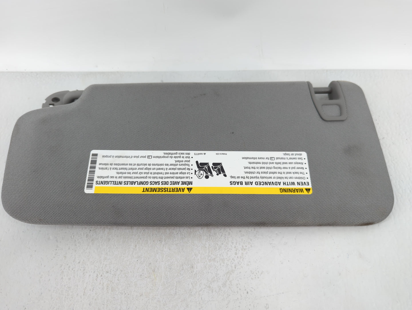 2017-2021 Chevrolet Trax Sun Visor Shade Replacement Passenger Right Mirror Fits Fits 2017 2018 2019 2020 2021 OEM Used Auto