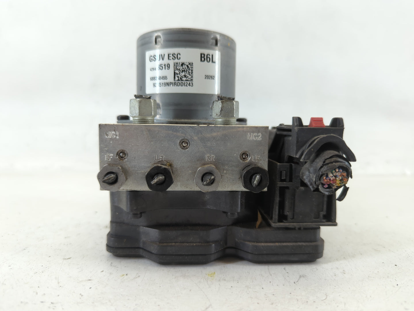 2017-2021 Chevrolet Trax ABS Pump Control Module Replacement P/N:42643519 Fits Fits 2017 2018 2019 2020 2021 OEM Used Auto P