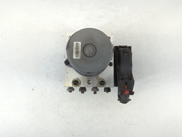 2017-2021 Chevrolet Trax ABS Pump Control Module Replacement P/N:42643519 Fits Fits 2017 2018 2019 2020 2021 OEM Used Auto Parts