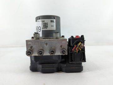 2017-2021 Chevrolet Trax ABS Pump Control Module Replacement P/N:42643519 Fits Fits 2017 2018 2019 2020 2021 OEM Used Auto P
