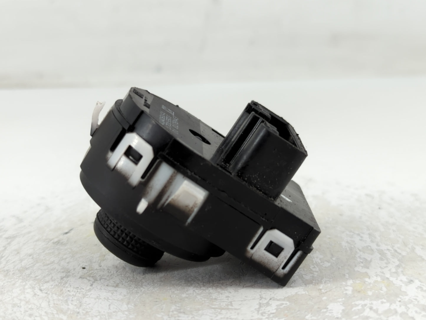 2017-2021 Chevrolet Trax Master Power Window Switch Replacement Driver Side Left P/N:42406141 Fits Fits 2017 2018 2019 2020 