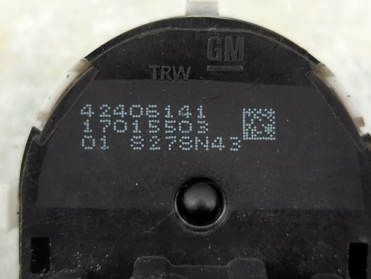 2017-2021 Chevrolet Trax Master Power Window Switch Replacement Driver Side Left P/N:42406141 Fits Fits 2017 2018 2019 2020 