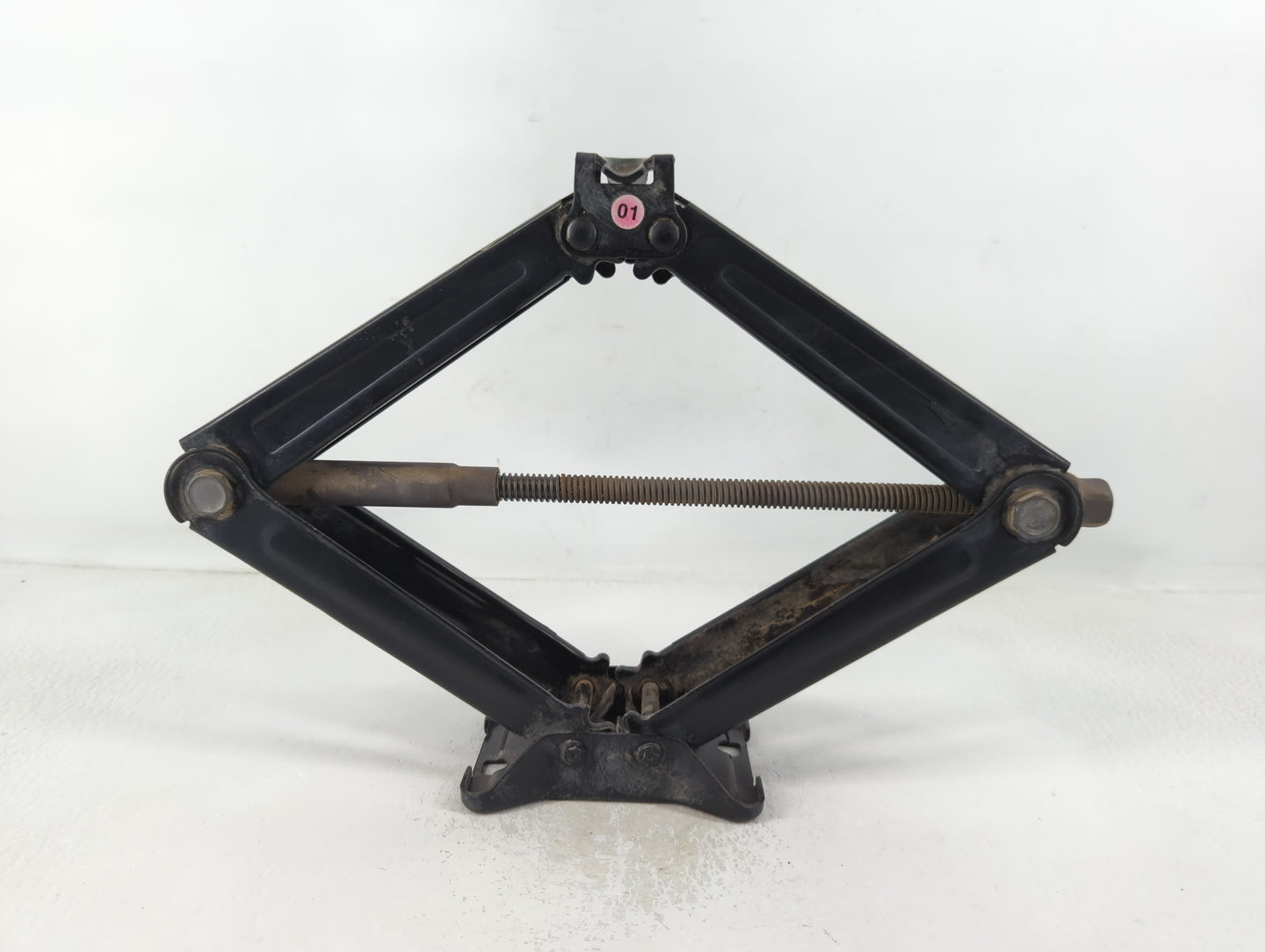 2021 Chevrolet Trax Spare Scissor Car Jack - Oemusedautoparts1.com