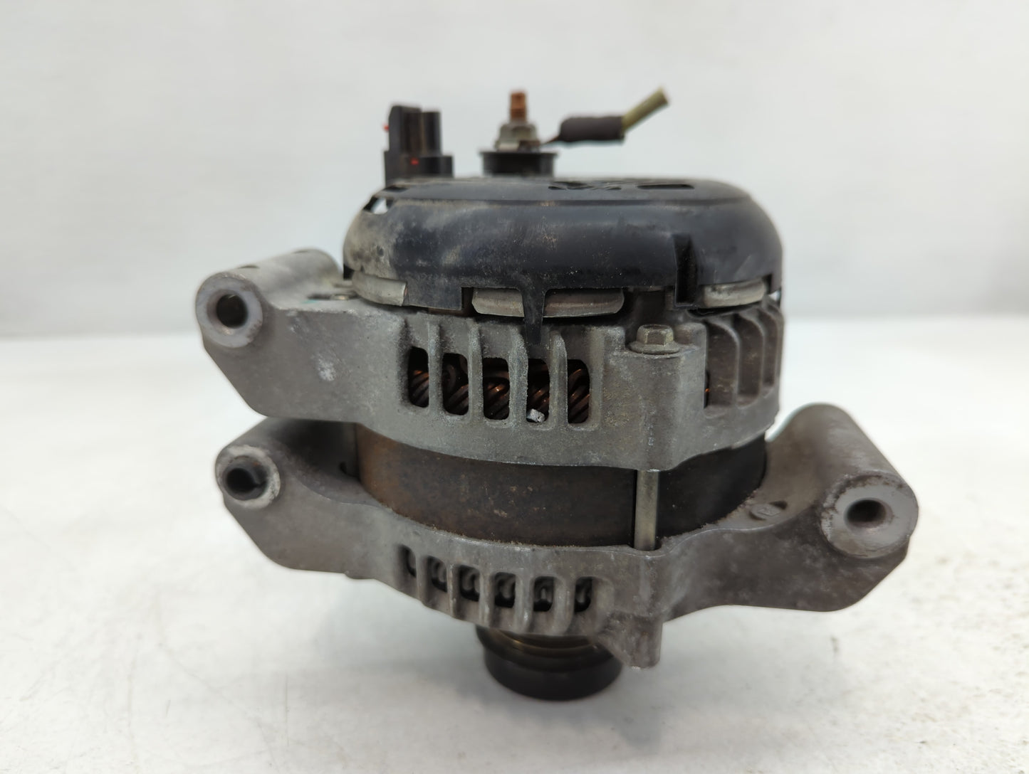 2011-2022 Chrysler 300 Alternator Replacement Generator Charging Assembly Engine OEM P/N:MX421000-7042 P04801778AI Fits OEM 