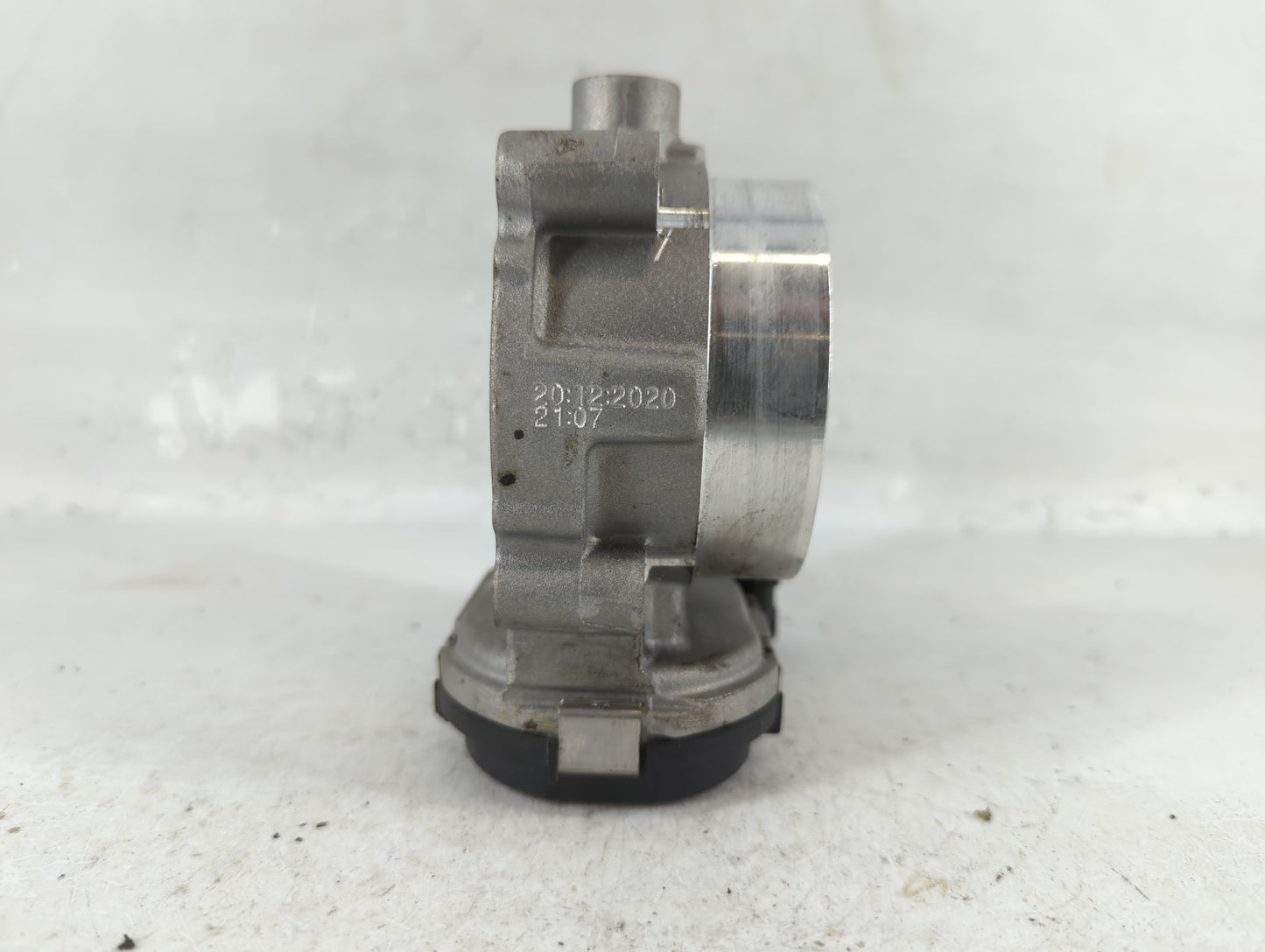 2011-2022 Chrysler 300 Throttle Body P/N:0 280 750 00X 05184349AF Fits OEM Used Auto Parts - Oemusedautoparts1.com
