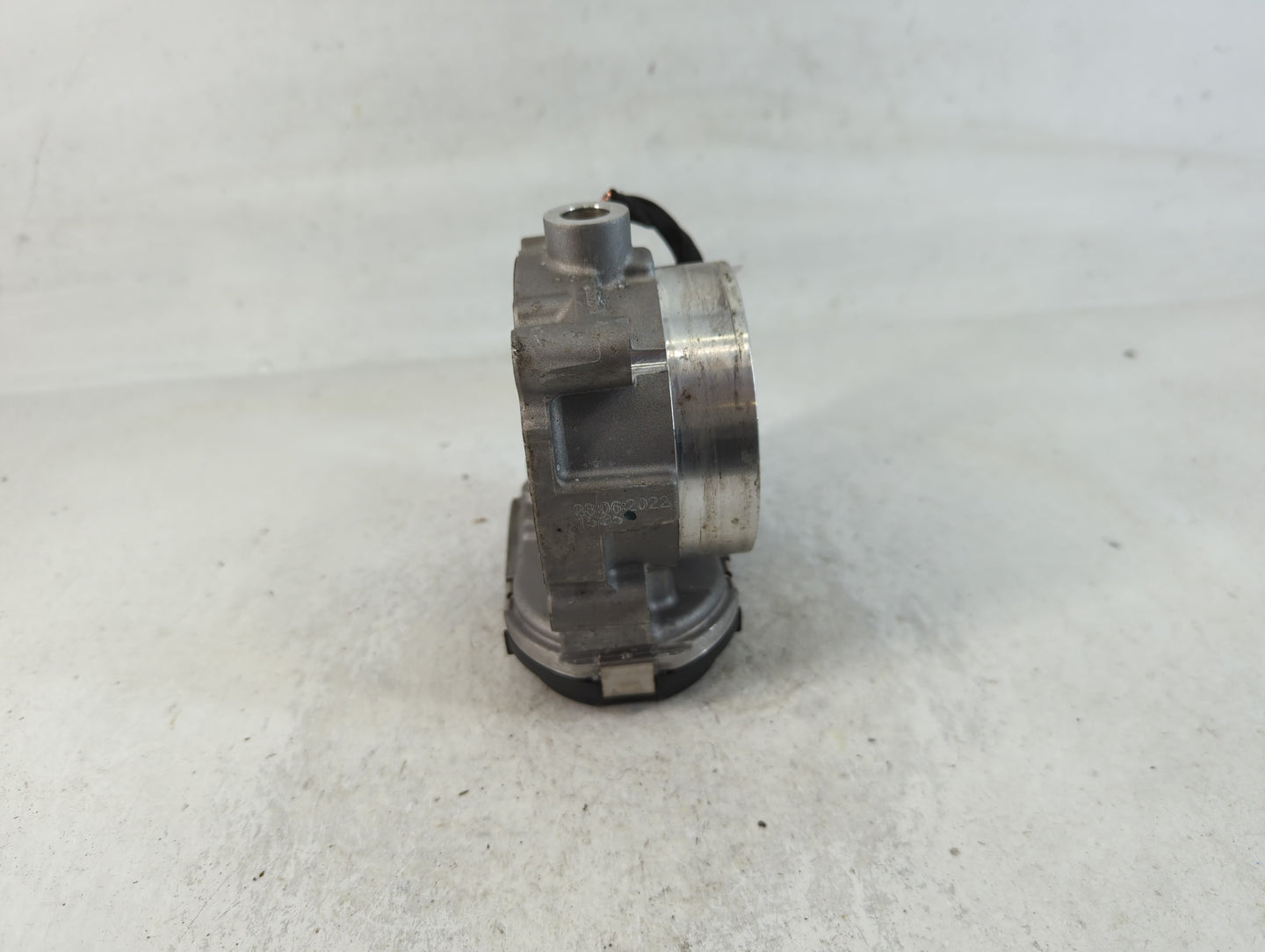 2011-2022 Chrysler 300 Throttle Body P/N:0 280 750 00X 05184349AF Fits OEM Used Auto Parts - Oemusedautoparts1.com