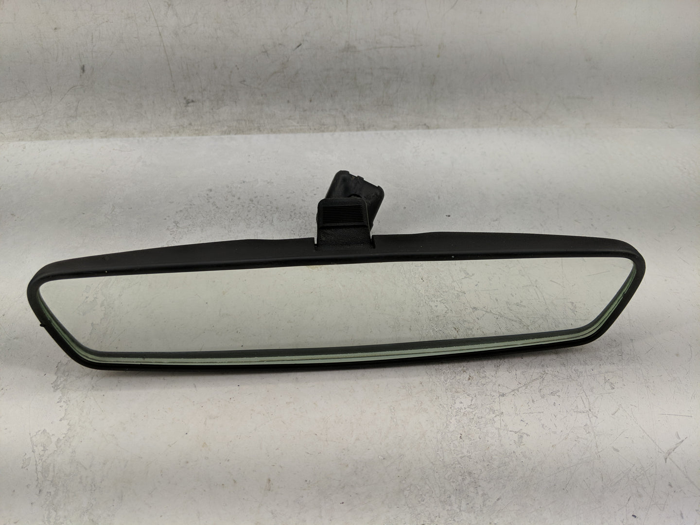 2018-2022 Chrysler Pacifica Interior Rear View Mirror Replacement OEM P/N:04696545AB Fits Fits 2018 2019 2020 2021 2022 OEM 