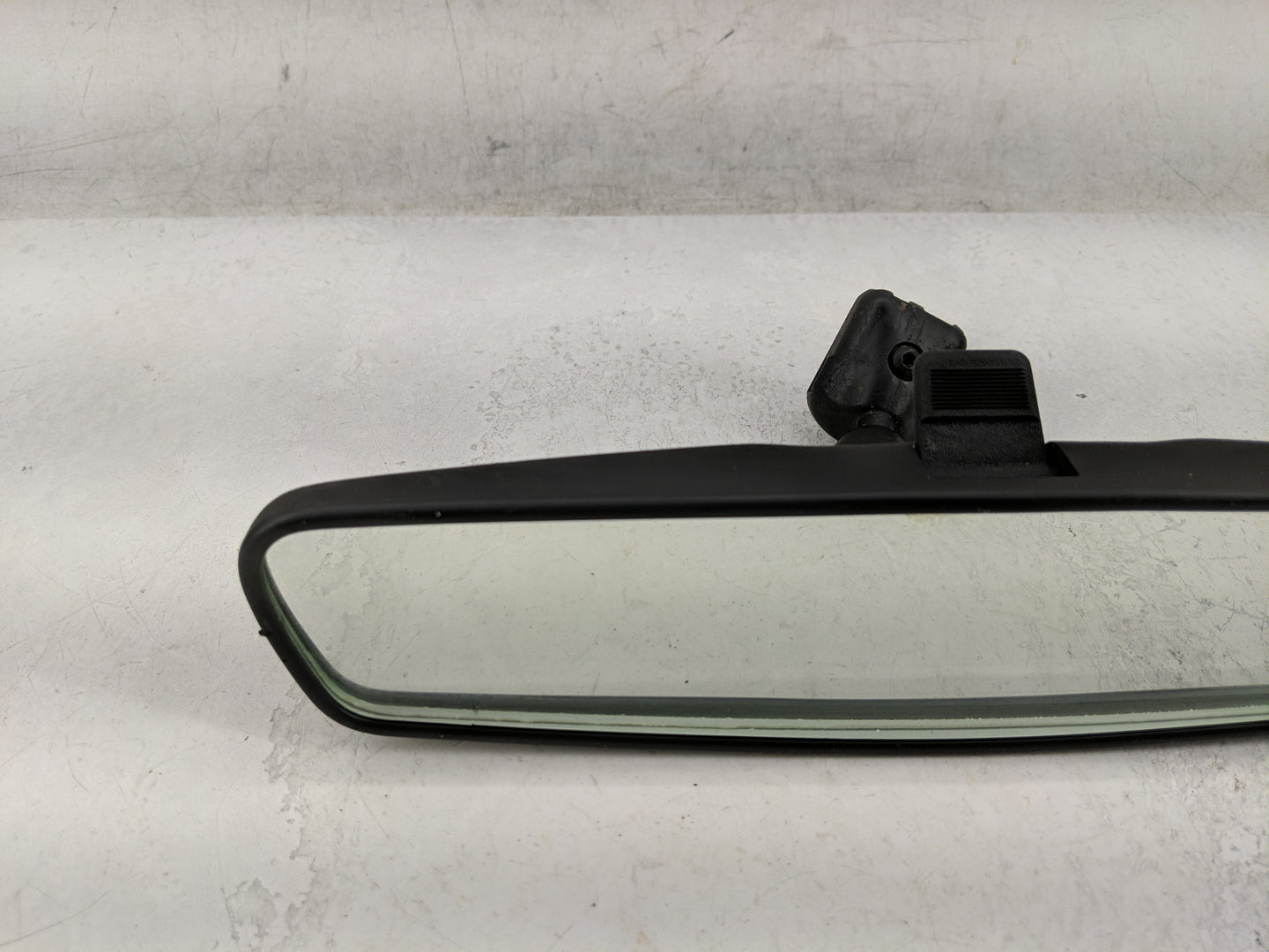 2018-2022 Chrysler Pacifica Interior Rear View Mirror Replacement OEM P/N:04696545AB Fits Fits 2018 2019 2020 2021 2022 OEM 