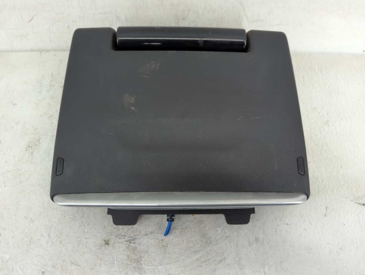 2021 Chrysler Pacifica Radio AM FM Cd Player Receiver Replacement P/N:5MH00DX9AC Fits OEM Used Auto Parts - Oemusedautoparts