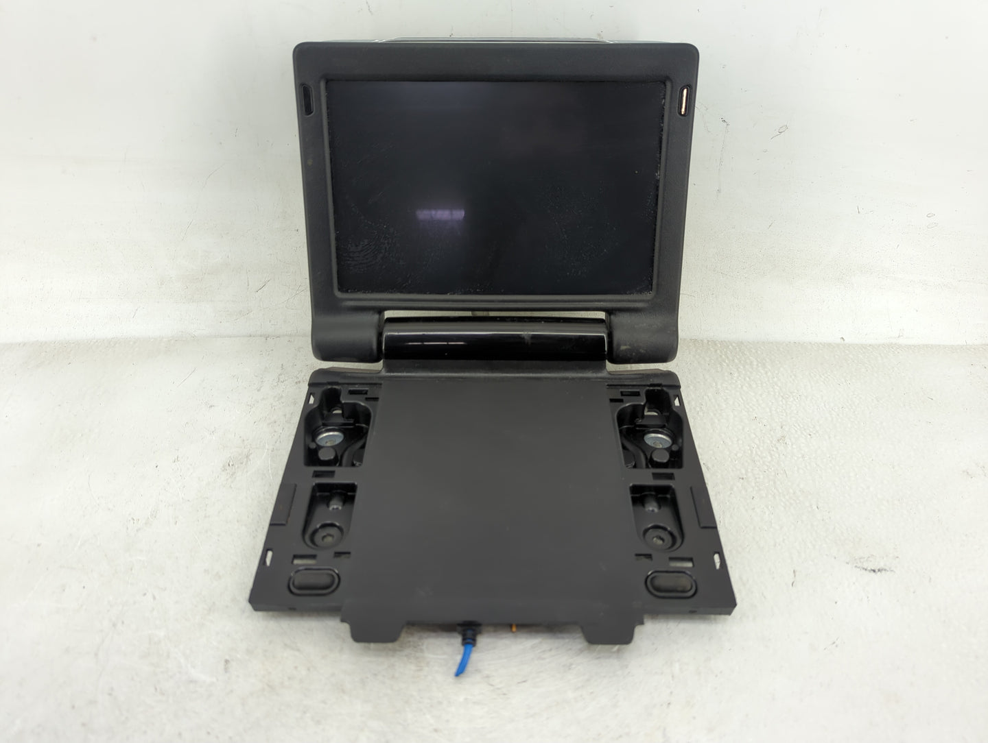 2021 Chrysler Pacifica Radio AM FM Cd Player Receiver Replacement P/N:5MH00DX9AC Fits OEM Used Auto Parts - Oemusedautoparts