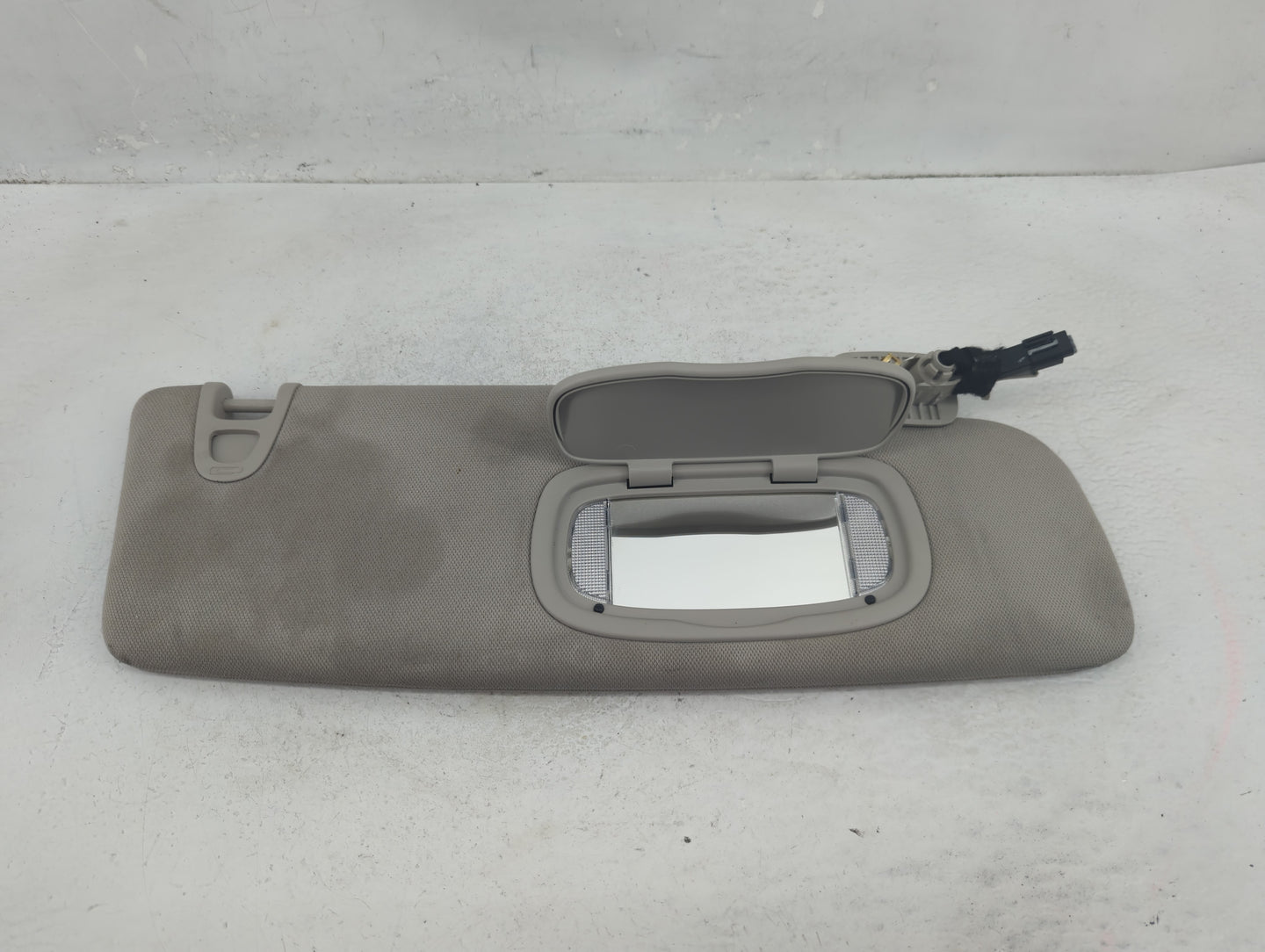 2021-2022 Chrysler Pacifica Sun Visor Shade Replacement Passenger Right Mirror Fits Fits 2021 2022 OEM Used Auto Parts - Oem