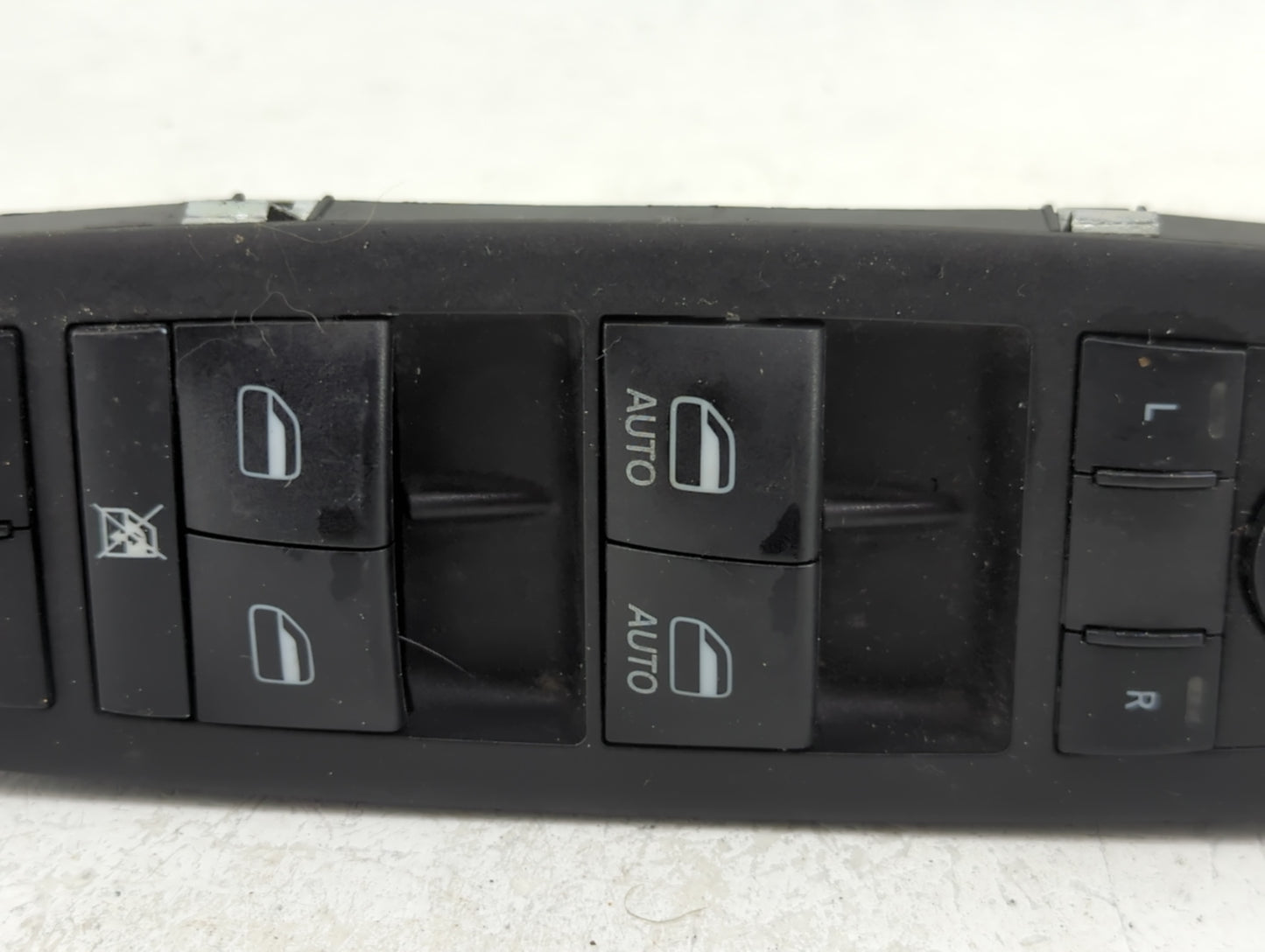 2017-2022 Chrysler Pacifica Master Power Window Switch Replacement Driver Side Left P/N:68234092AC Fits OEM Used Auto Parts 