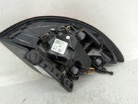 2021-2022 Chrysler Pacifica Tail Light Assembly Passenger Right OEM P/N:68424932AC Fits Fits 2021 2022 OEM Used Auto Parts -