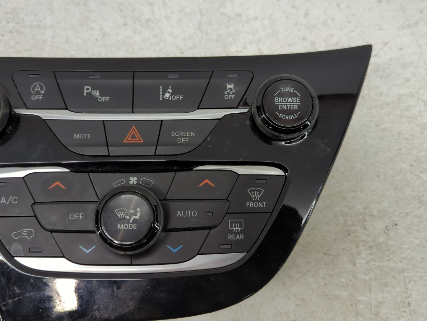 2021-2022 Chrysler Pacifica Climate Control Module Temperature AC/Heater Replacement P/N:P6XY191X8AA Fits Fits 2021 2022 OEM