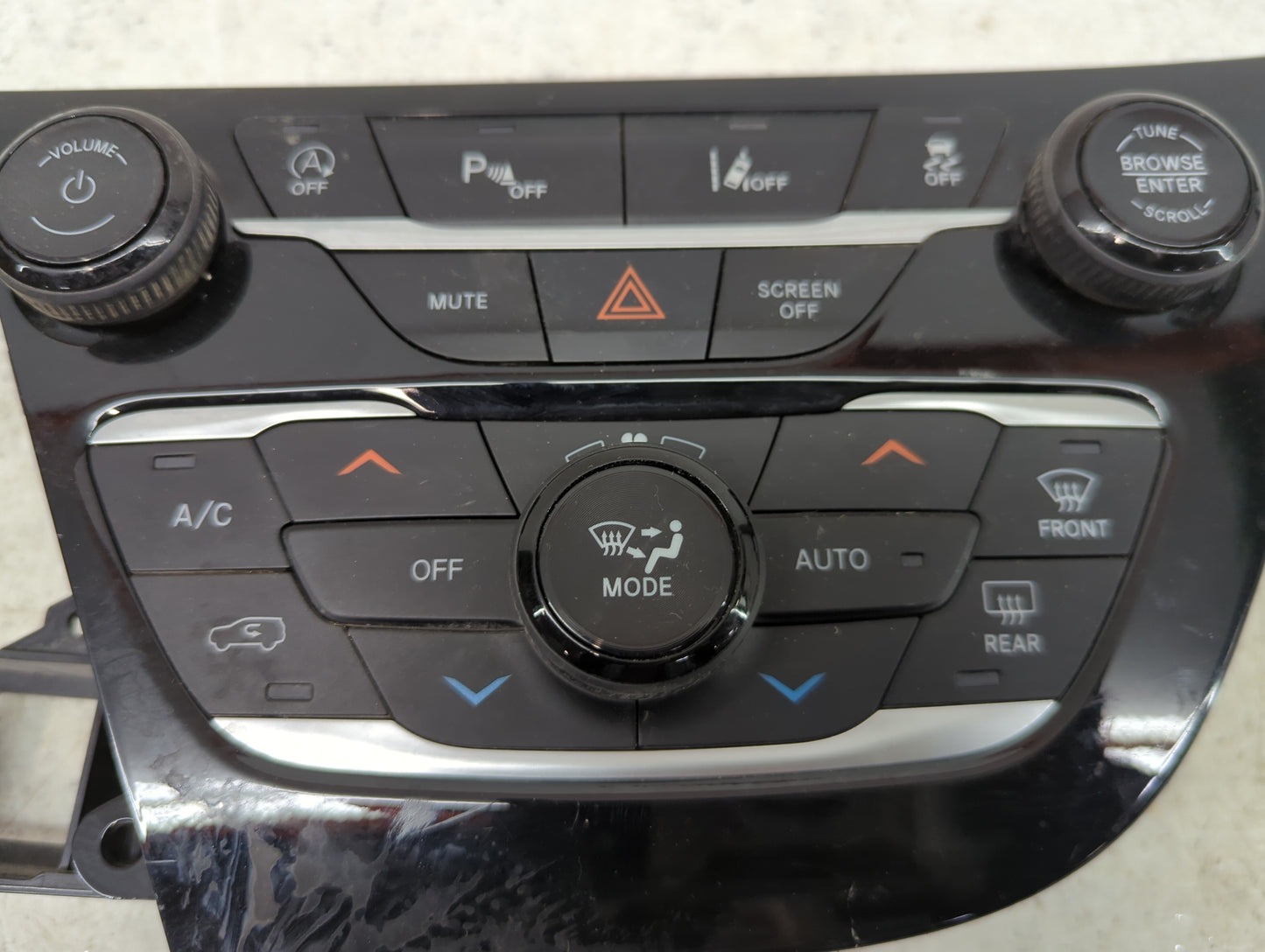2021-2022 Chrysler Pacifica Climate Control Module Temperature AC/Heater Replacement P/N:P6XY191X8AA T270110430 Fits OEM Use