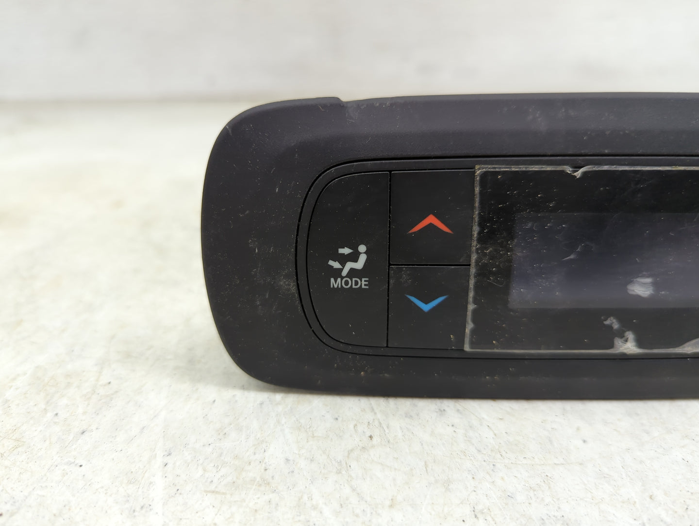 2017-2021 Chrysler Pacifica Climate Control Module Temperature AC/Heater Replacement P/N:P6WL30DX9AA Fits OEM Used Auto Part