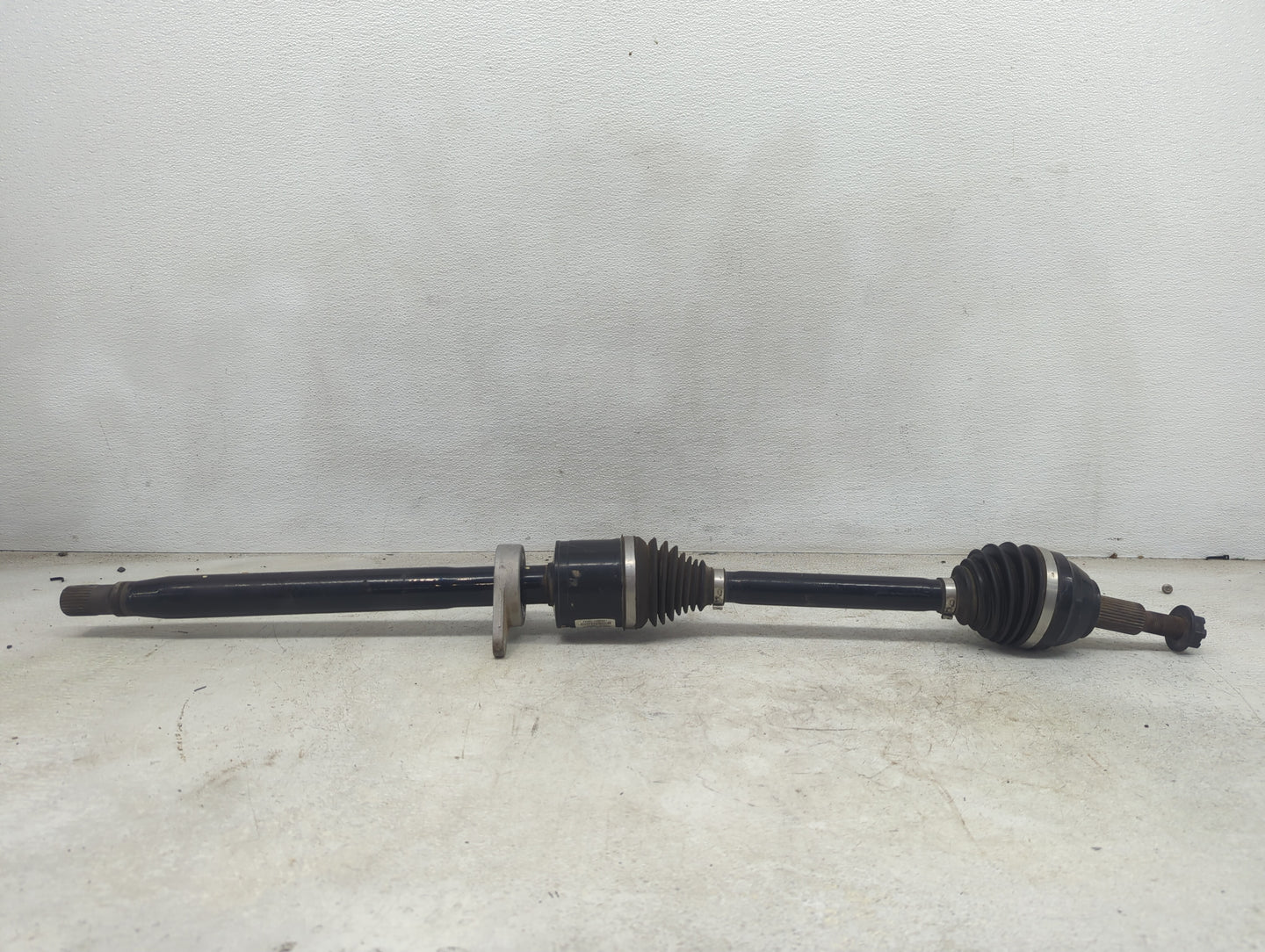 2020-2022 Chrysler Pacifica Axle Shaft Front Driver Cv C/v - Oemusedautoparts1.com