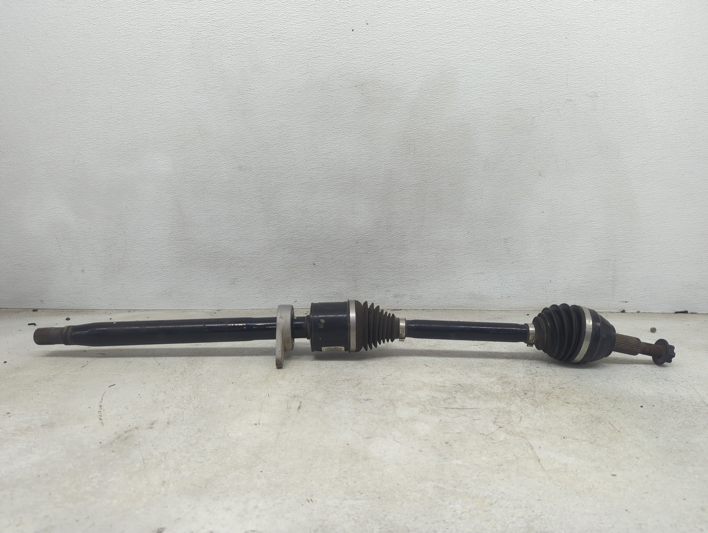 2020-2022 Chrysler Pacifica Axle Shaft Front Driver Cv C/v - Oemusedautoparts1.com