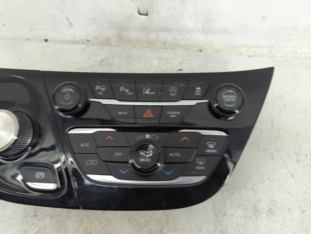 2021-2022 Chrysler Pacifica Climate Control Module Temperature AC/Heater Replacement P/N:P7AS401X8AA Fits Fits 2021 2022 OEM