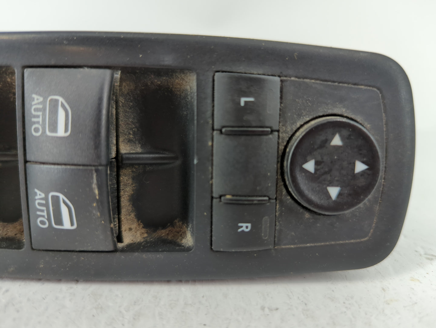 2017-2022 Chrysler Pacifica Master Power Window Switch Replacement Driver Side Left P/N:68262253AC Fits OEM Used Auto Parts 